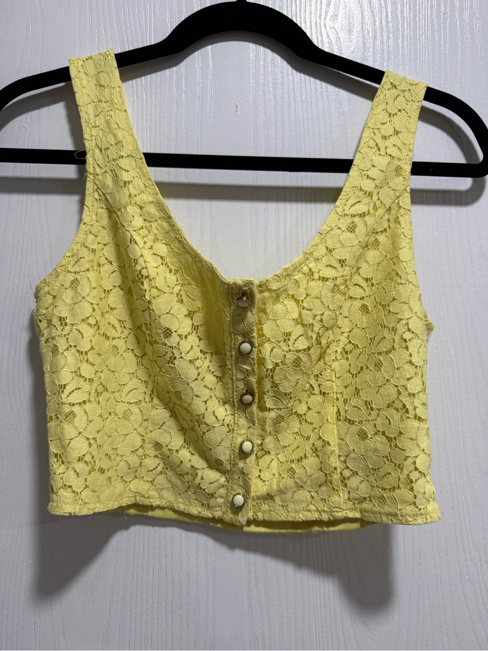 bebe Yellow Lace Button-Front Crop Top
